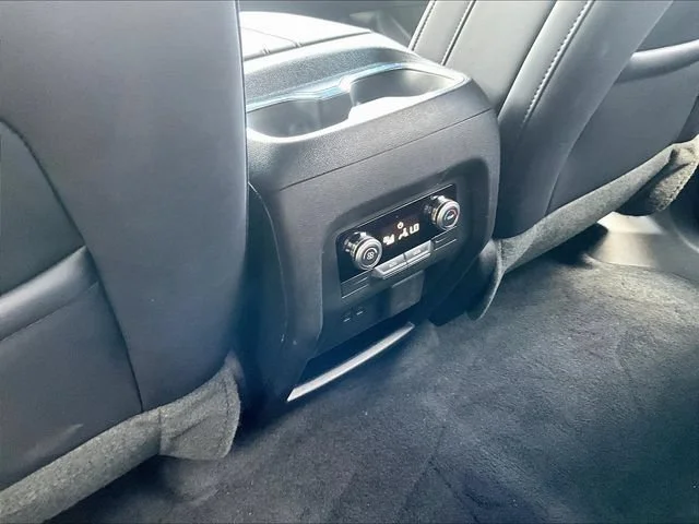 Certified Used 2026 Crystal Metallic GMC Elevation image 12