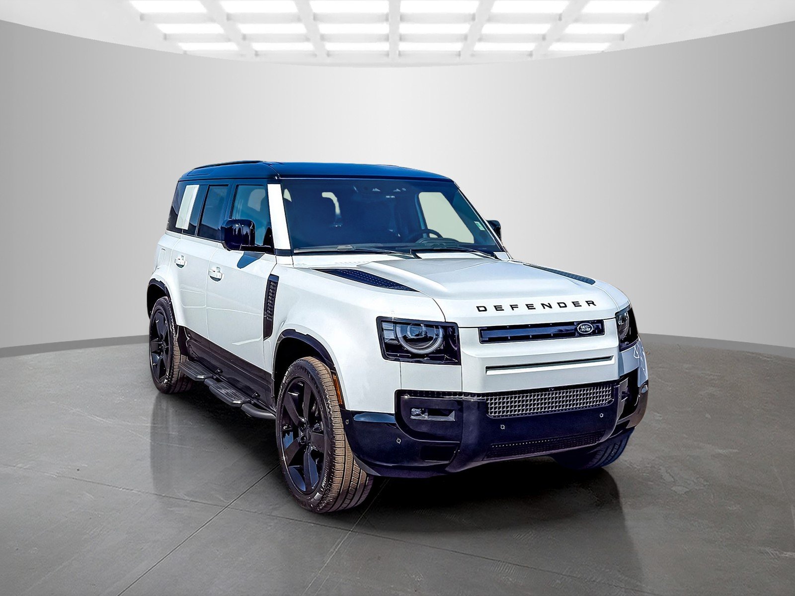 New 2026 Fuji White Land Rover X-Dynamic SE image 7