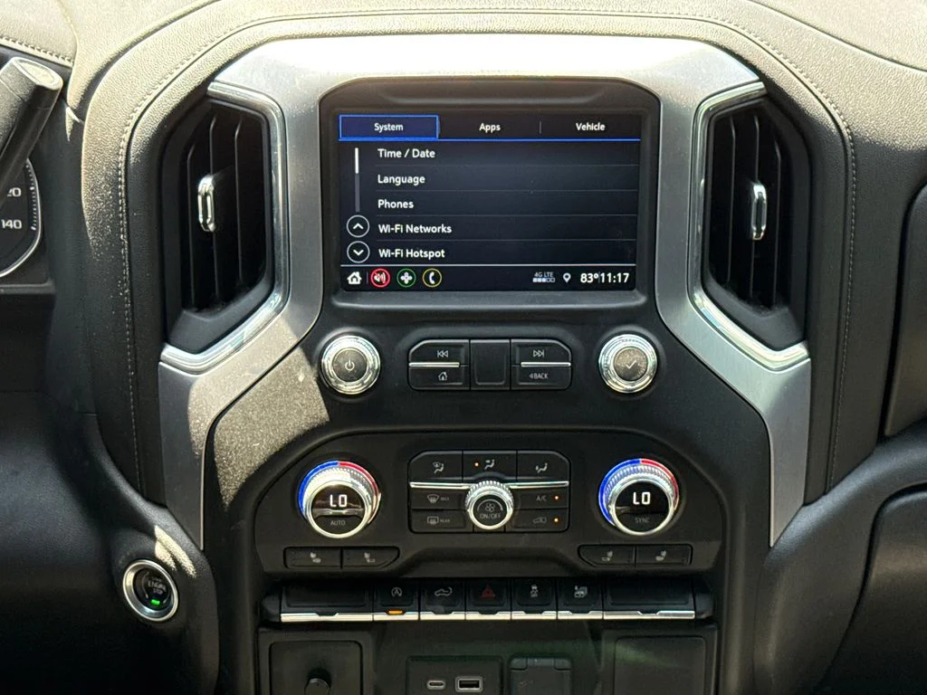Used 2022 Black GMC Elevation image 11