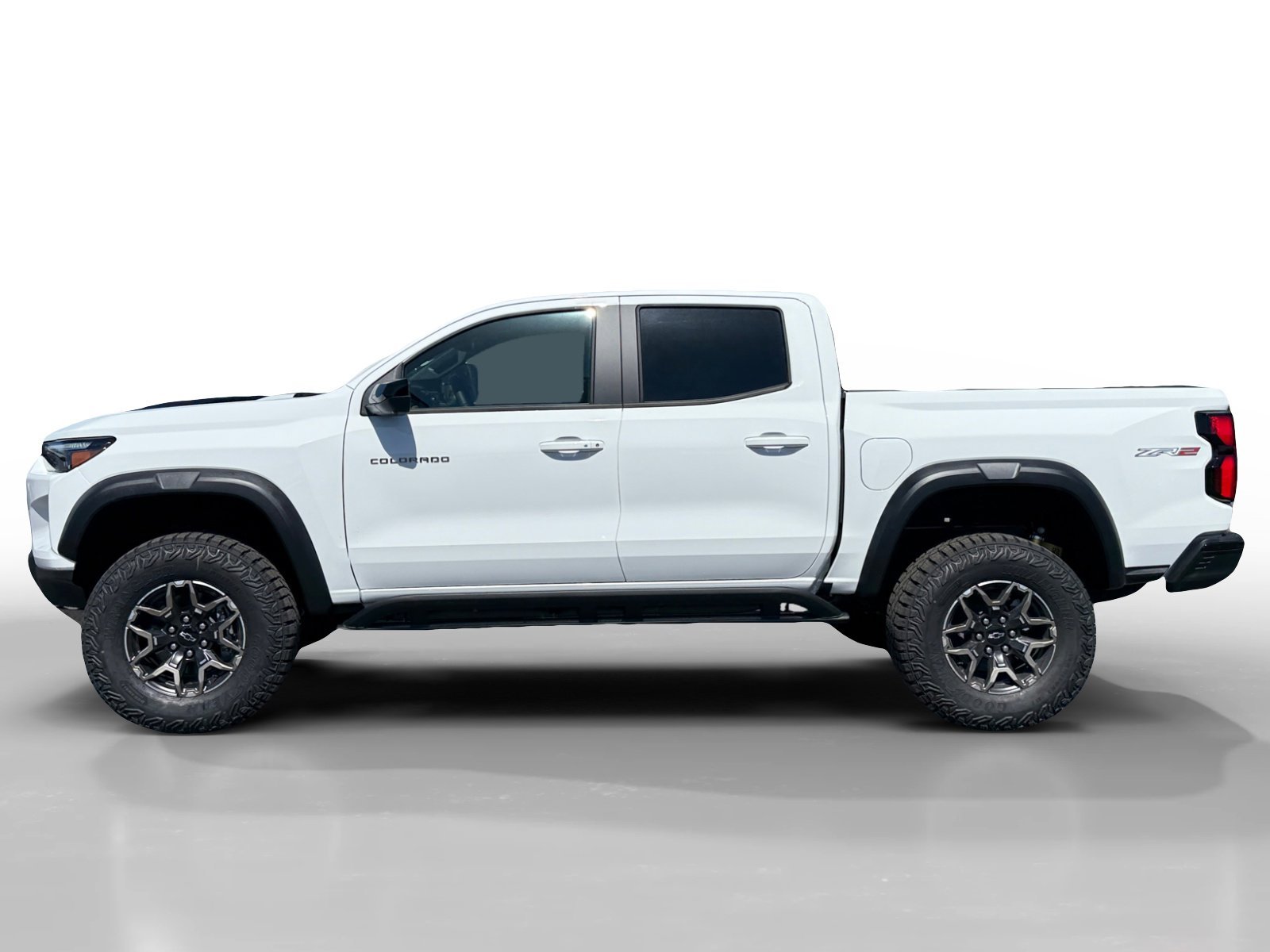 New 2026 Summit White Chevrolet 4WD ZR2 image 2
