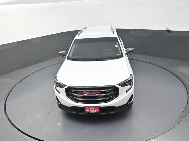 Used 2019 White GMC SLT image 27