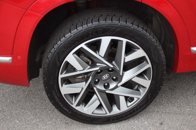 Used 2023 Red Hyundai Calligraphy image 38