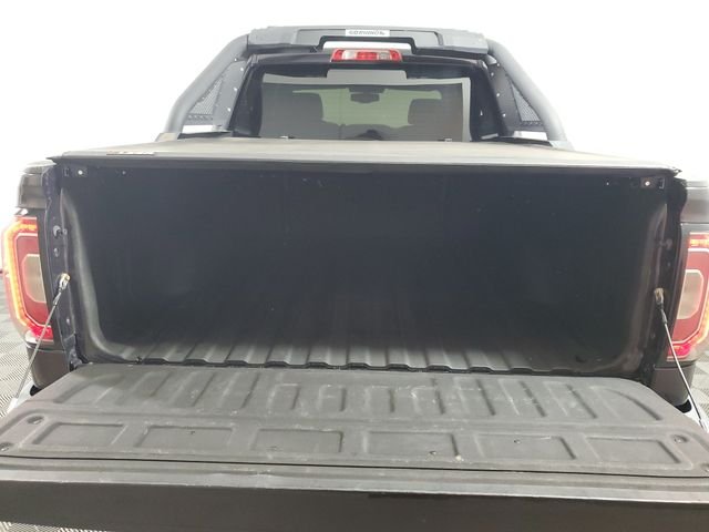 Used 2016 Silver GMC SLT image 7
