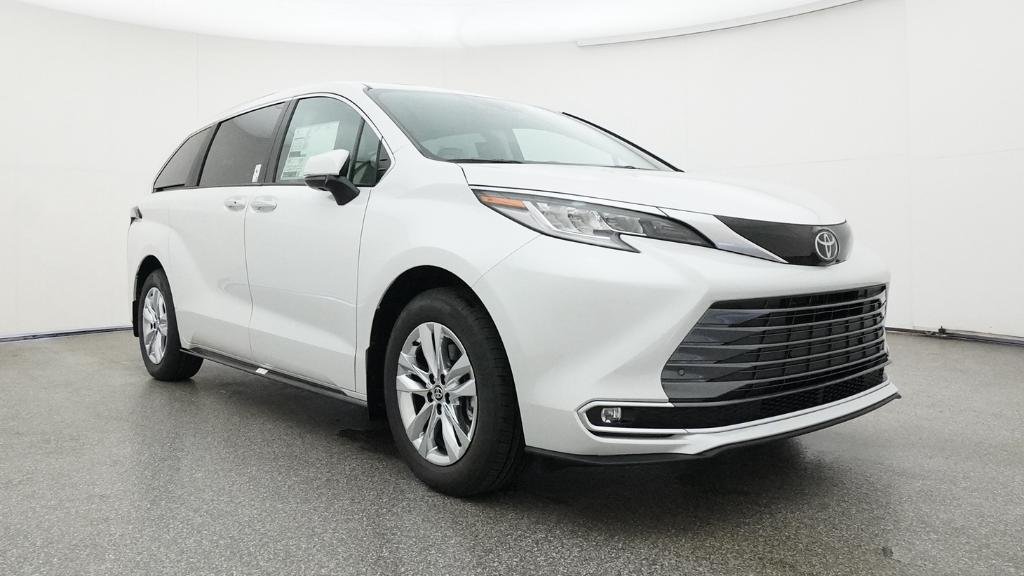 New 2026 Wind Chill Pearl Toyota Limited image 5