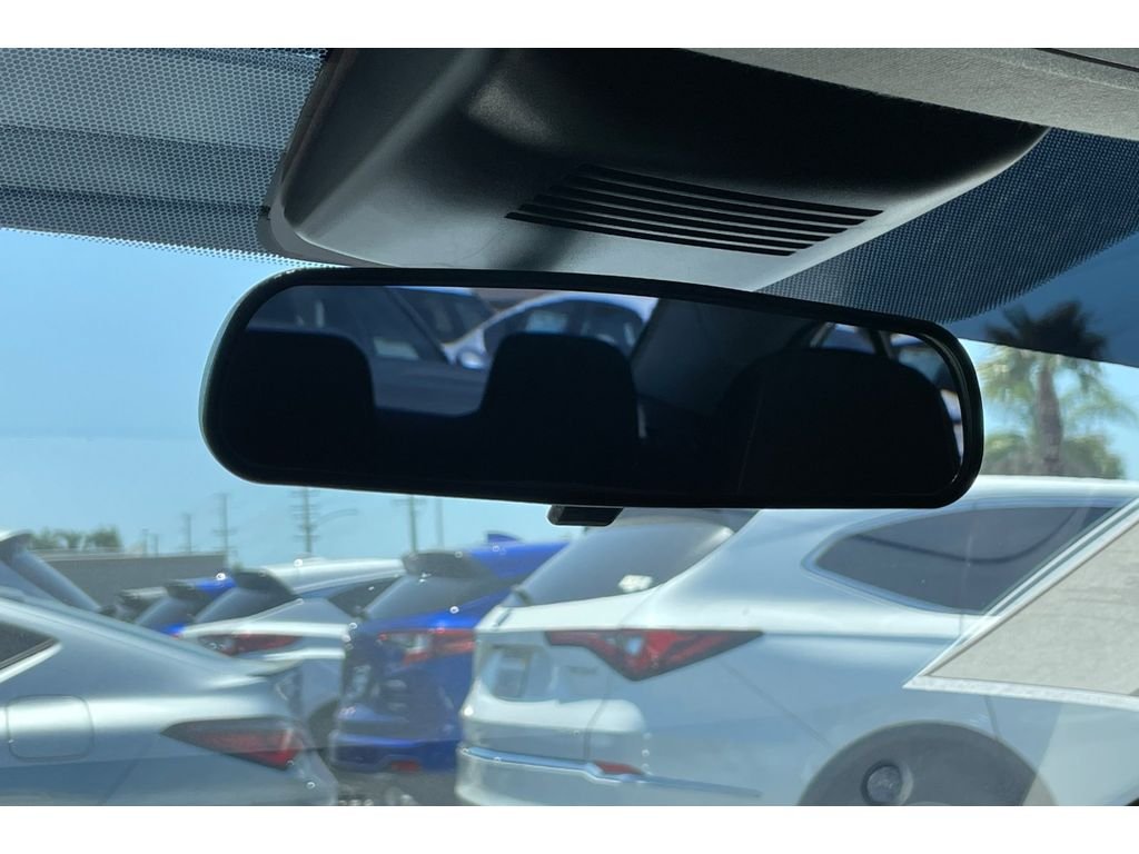 Used 2022 Aspen White TriCoat Pearl Nissan SR image 22
