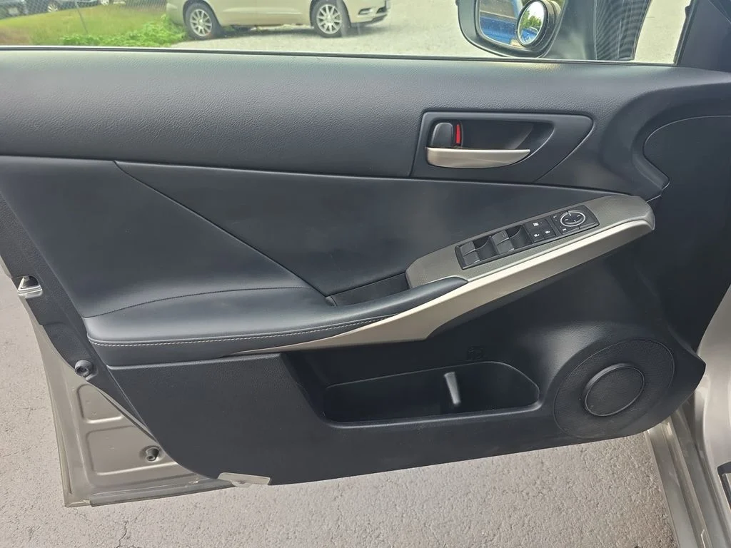 Used 2017 Obsidian Lexus 350 image 12