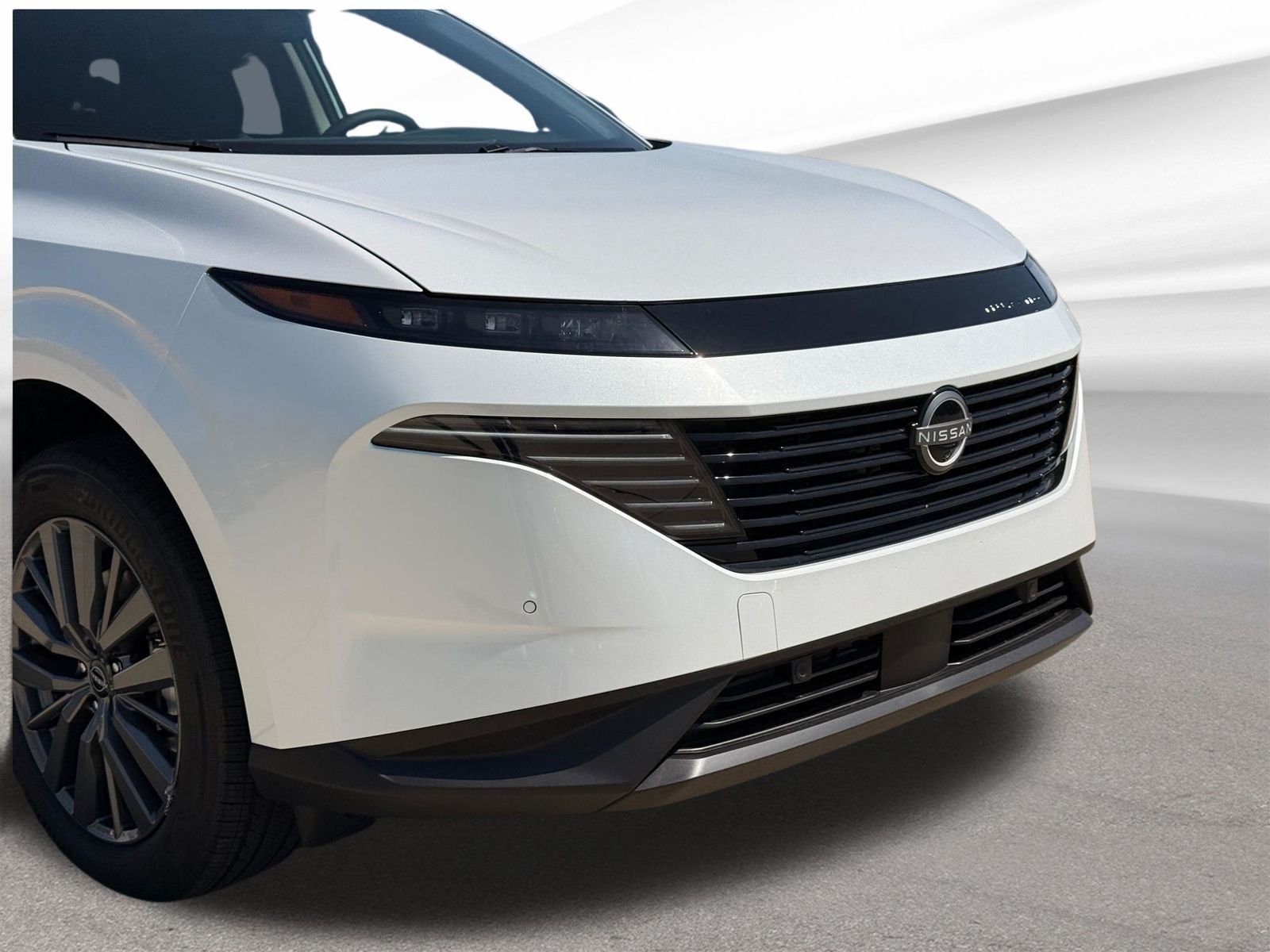 New 2026 Everest White Pearl TriCoat Nissan SL image 35