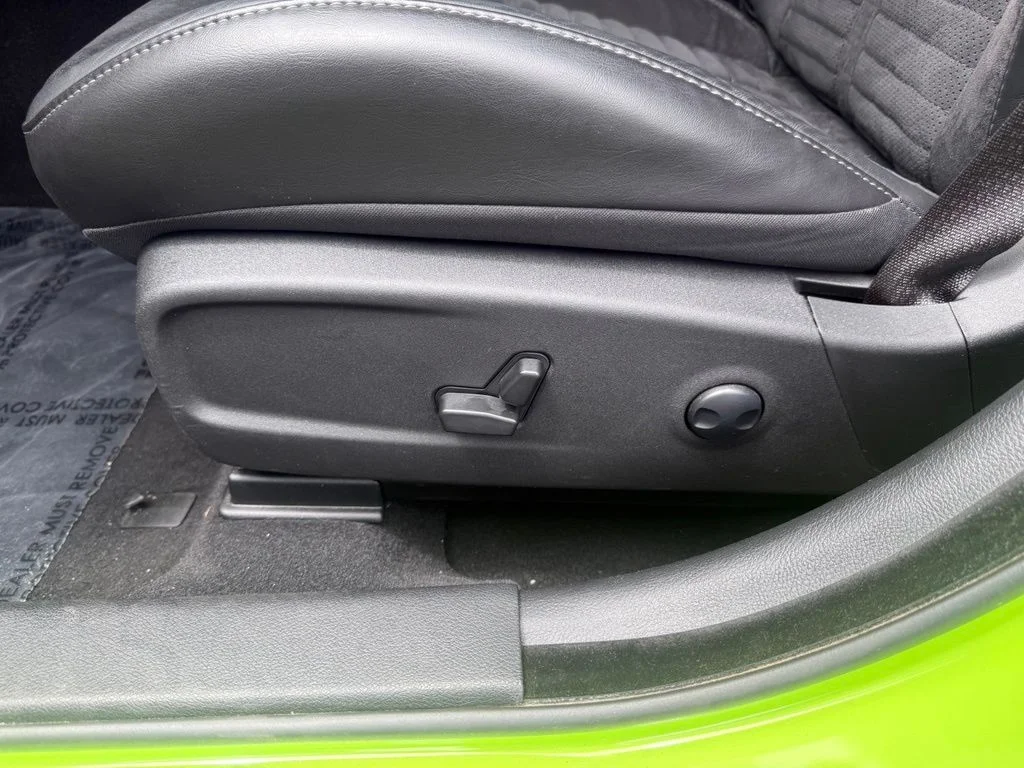 Used 2023 Green Dodge R/T Scat Pack image 17