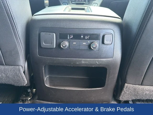 Used 2019 Gray Chevrolet LT image 27