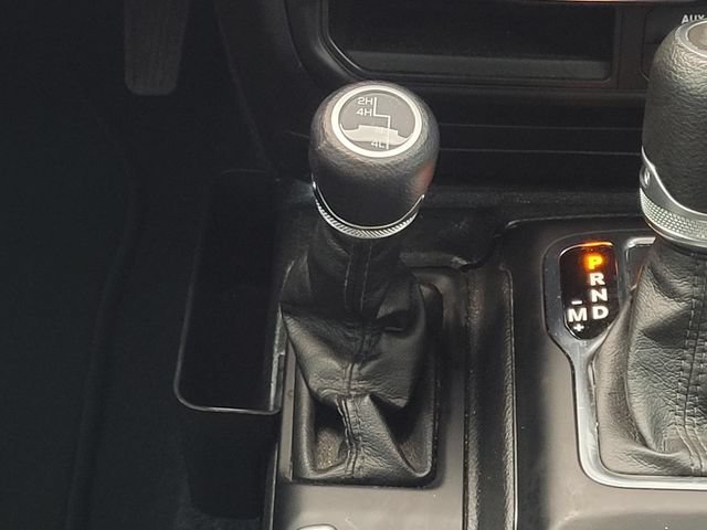 Used 2023 White Jeep Sport Altitude image 20
