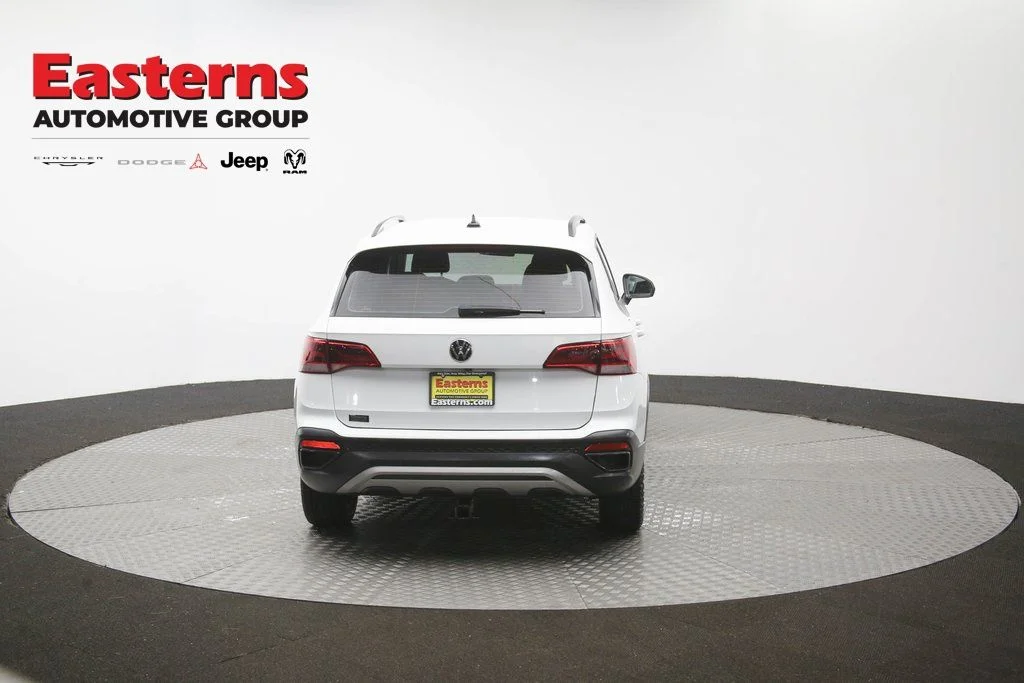 Used 2022 White Volkswagen 1.5T S image 37
