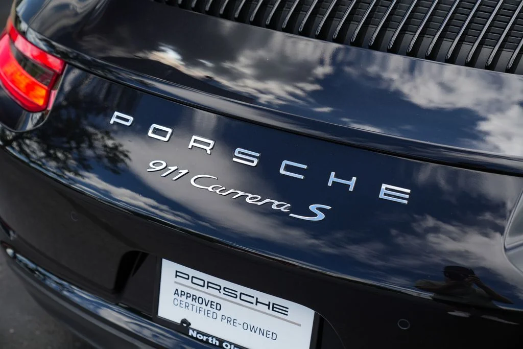 Certified Used 2018  Porsche Carrera S image 16