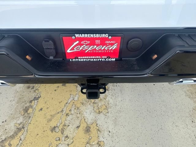 New 2026 Summit White Chevrolet LT Trail Boss image 27