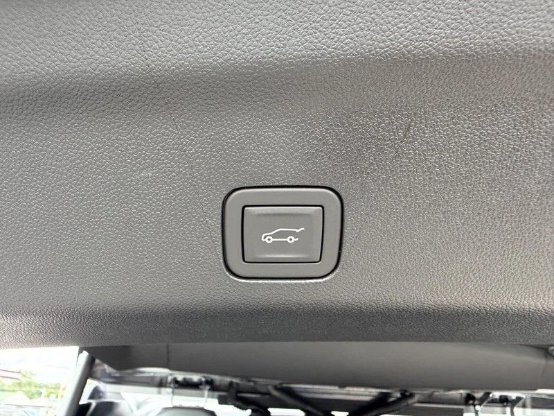 New 2026 Silver GMC Elevation image 6
