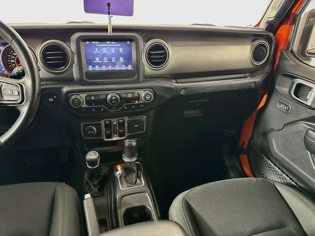 Used 2018 Orange Jeep Unlimited Sport S image 27