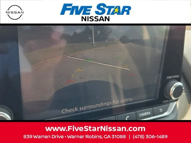 Used 2021 Gray Nissan S image 19