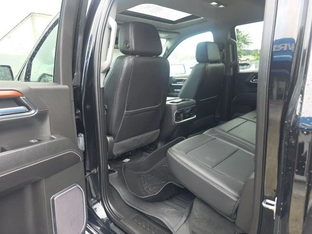 Used 2023 Black GMC Denali image 36