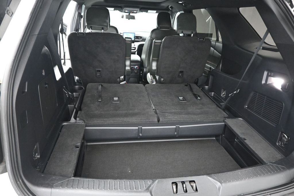 Used 2022 White Ford Timberline image 9