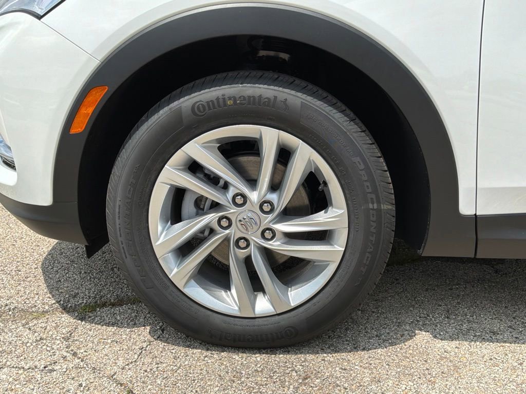 New 2026 Summit White Buick Preferred image 11