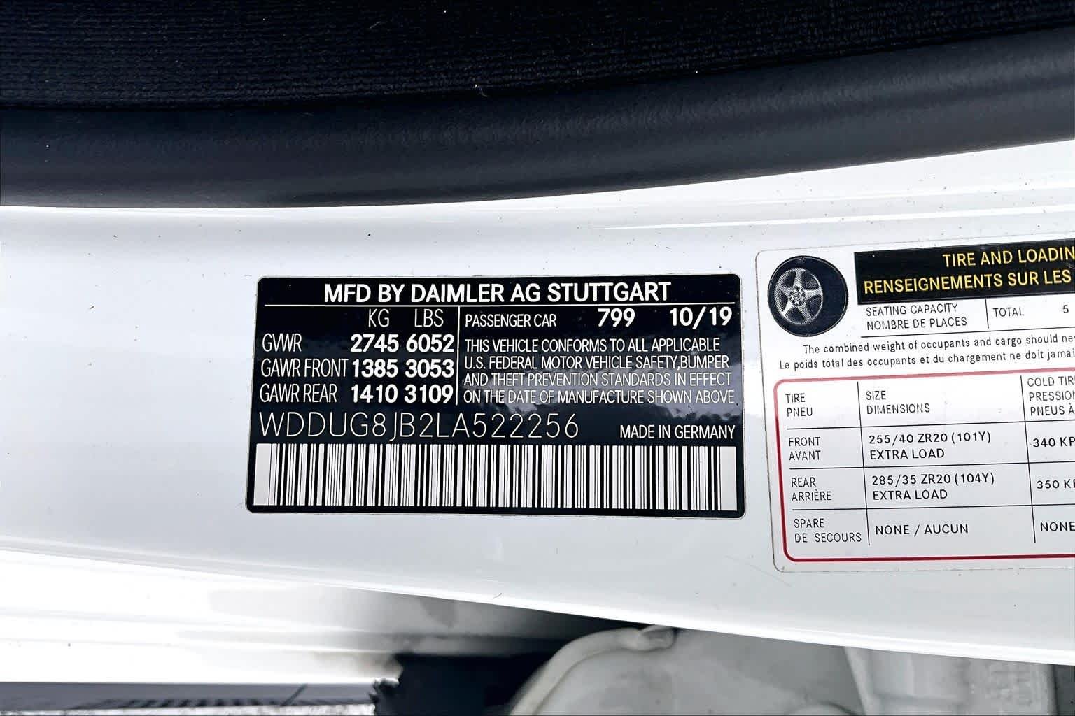 Used 2020 designo Diamond White Mercedes-Benz AMG® S 63 image 30