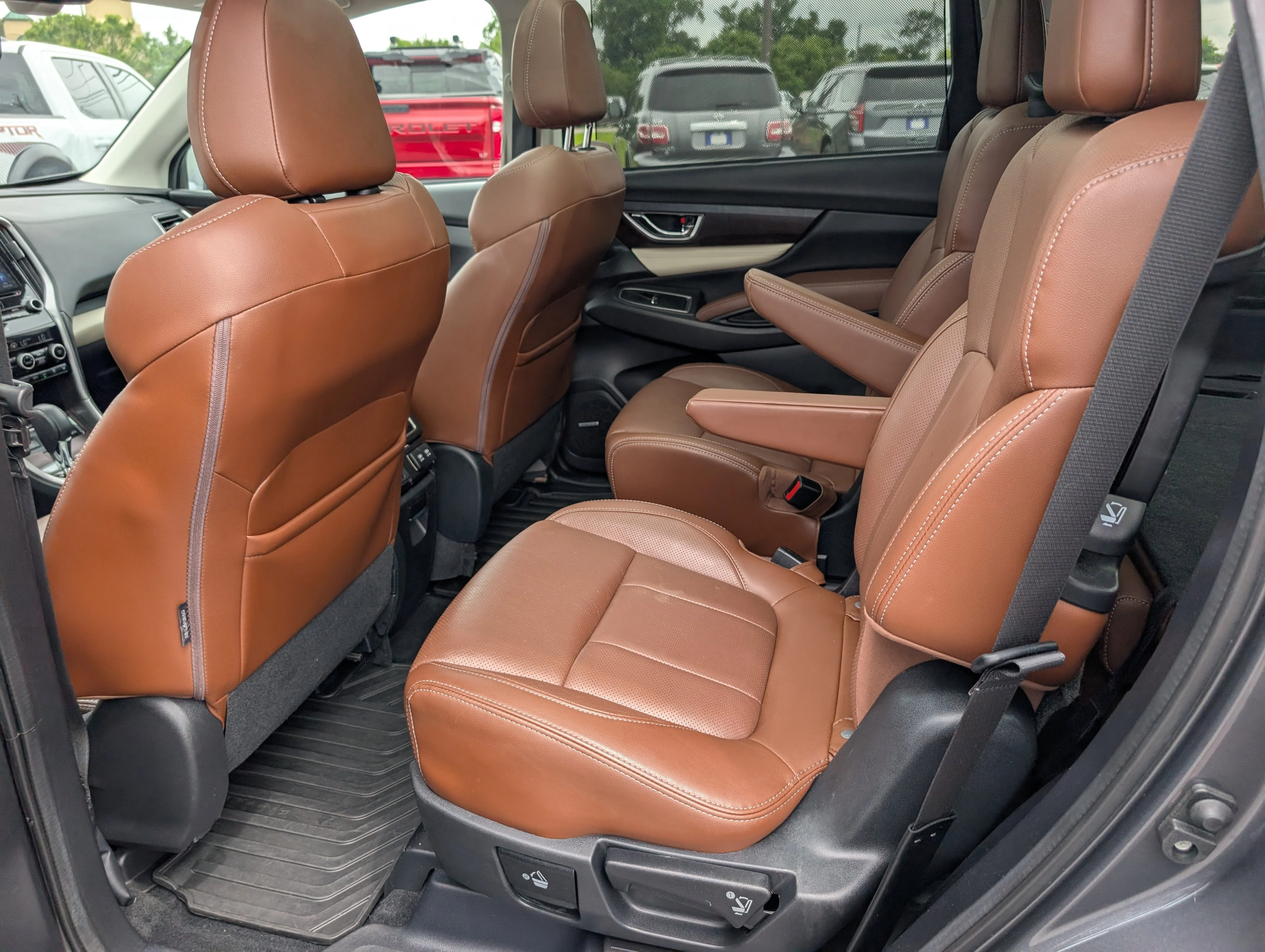 Used 2020 Magnetite Gray Metallic Subaru Touring image 15