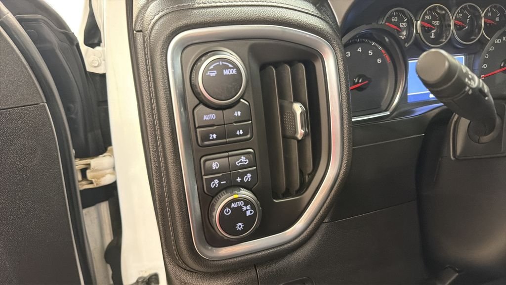 Used 2021 White Chevrolet RST image 16