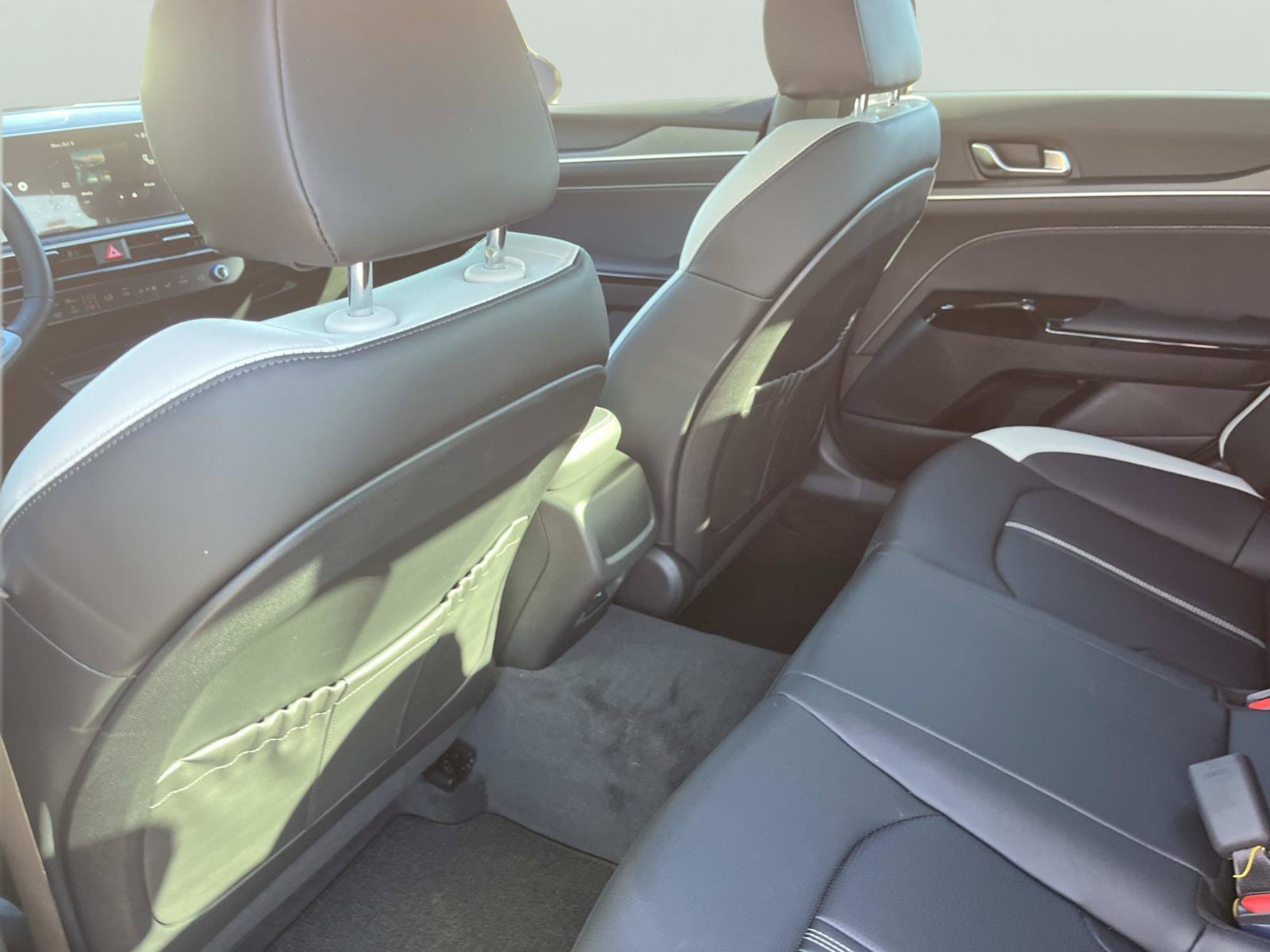 New 2026 Wolf Gray Kia GT-Line image 15