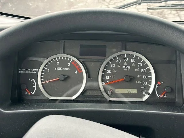 2023 Chevrolet Silverado 5500XD - Photo 21