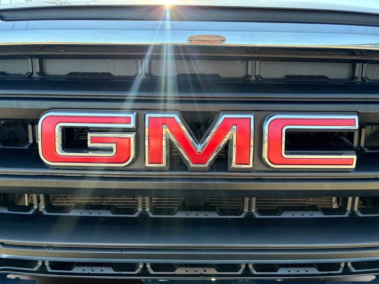 Certified Used 2020 Black GMC 4WD Crew Cab 147" image 32
