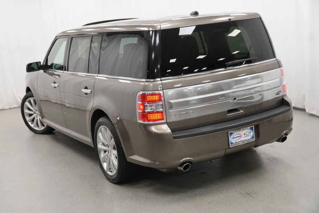 Used 2013 Gray Ford Limited image 21