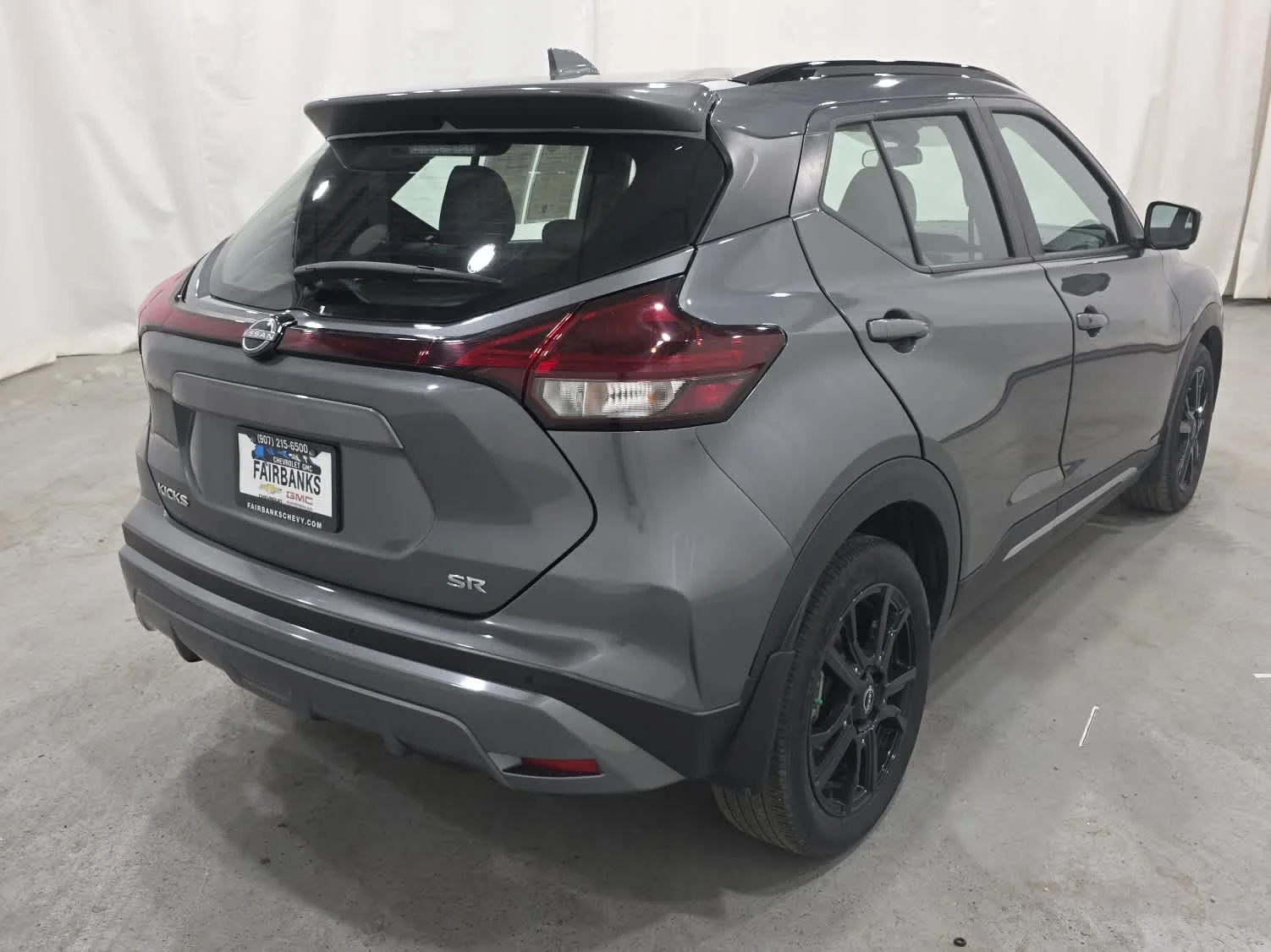 Used 2023 Gun Metallic Nissan SR image 6