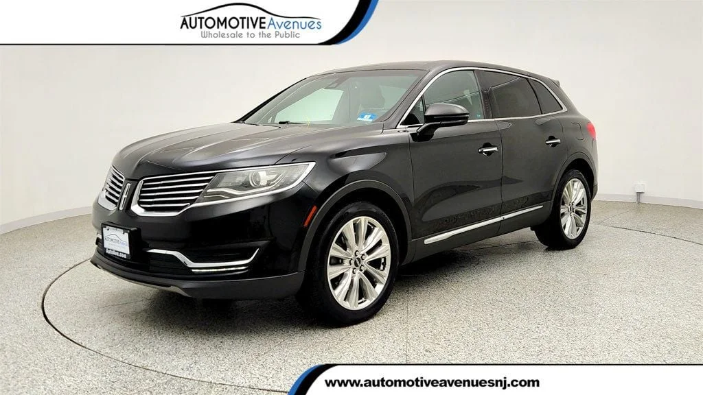Used 2016 Black Velvet Lincoln AWD 4dr Reserve image 1