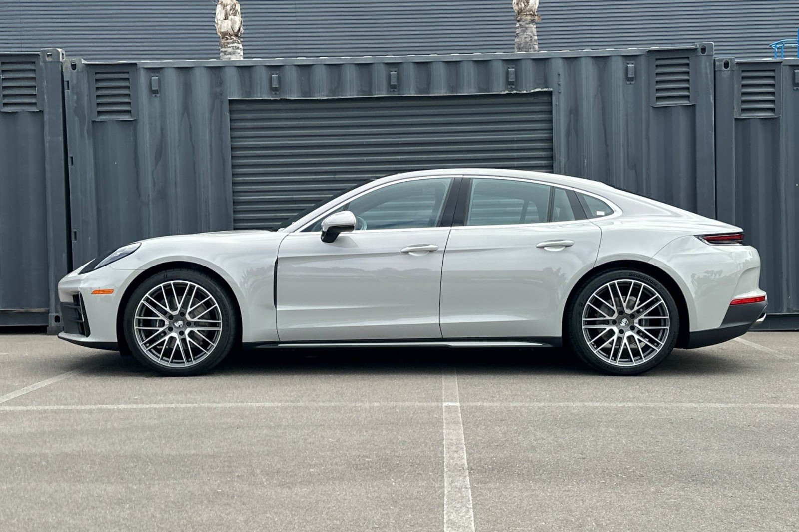 New 2026 Chalk Porsche  image 2