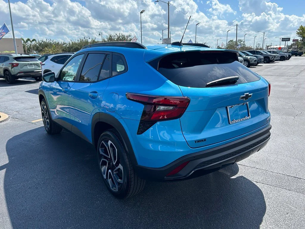 2026 Chevrolet Trax RS - Photo 6