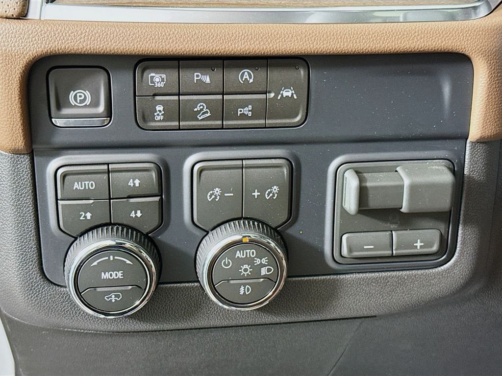 2026 Chevrolet Tahoe High Country - Photo 10