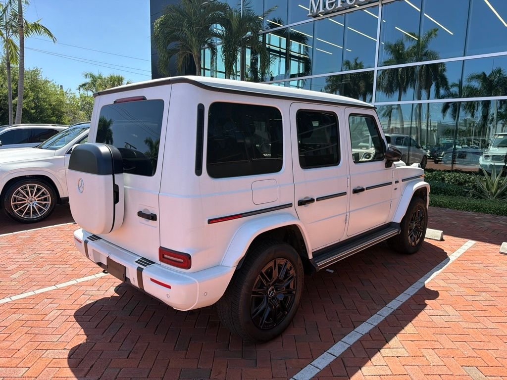 Certified Used 2025 White Mercedes-Benz G 580 image 6