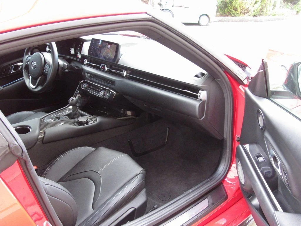 2026 Toyota Supra Premium - Photo 16