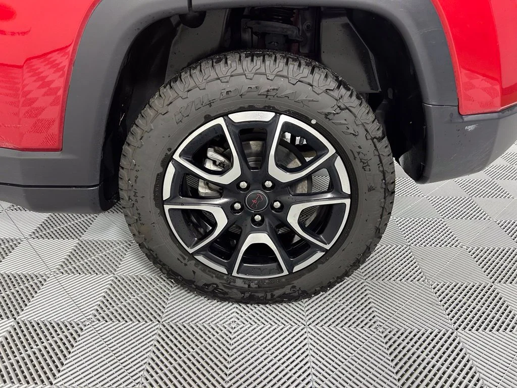 Used 2025 Red Jeep Trailhawk image 20