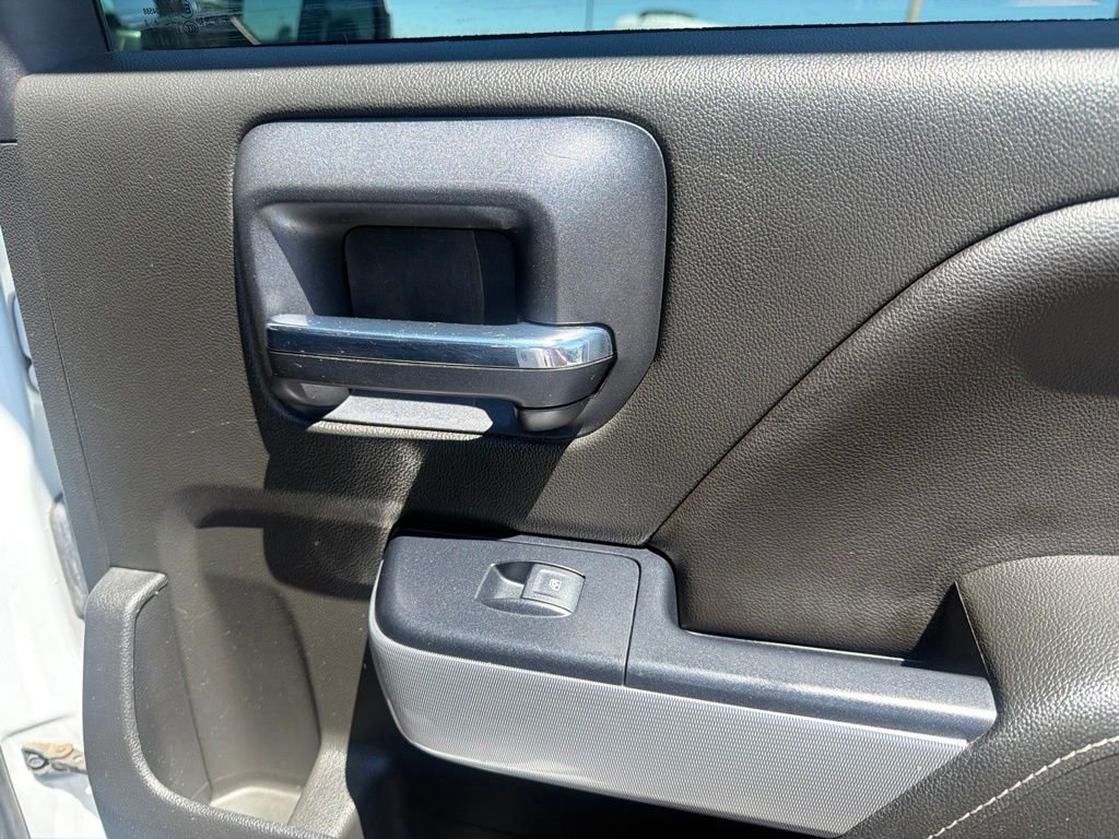 Used 2018 Beige Chevrolet LT image 26