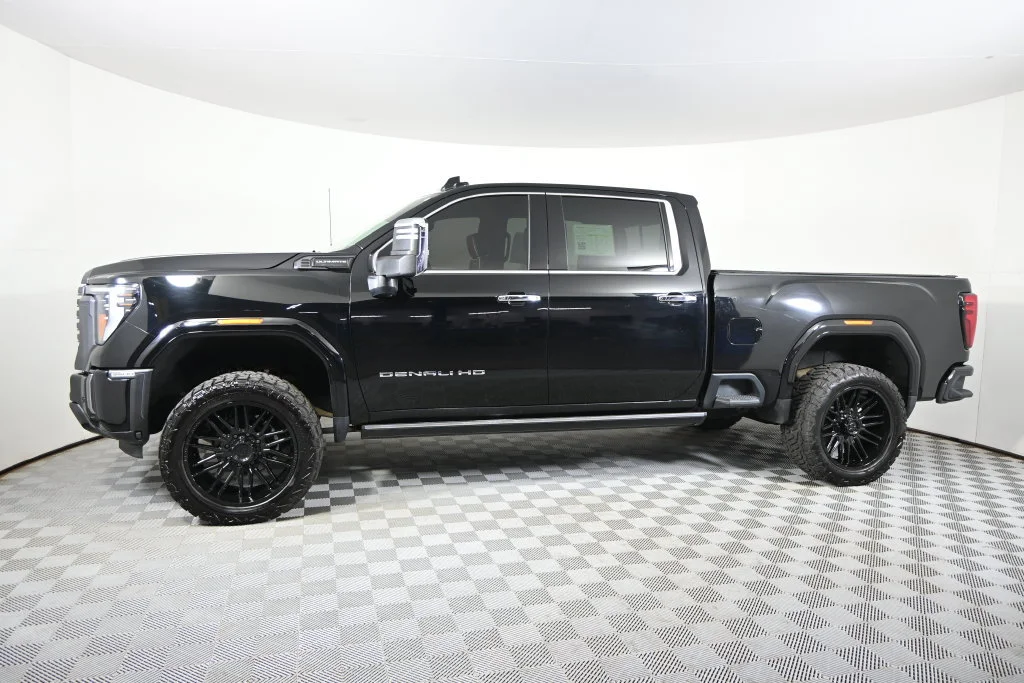 Used 2024 GMC Sierra 3500HD Denali Ultimate with VIN 1GT49YEYXRF133847 for sale in Forest Lake, Minnesota