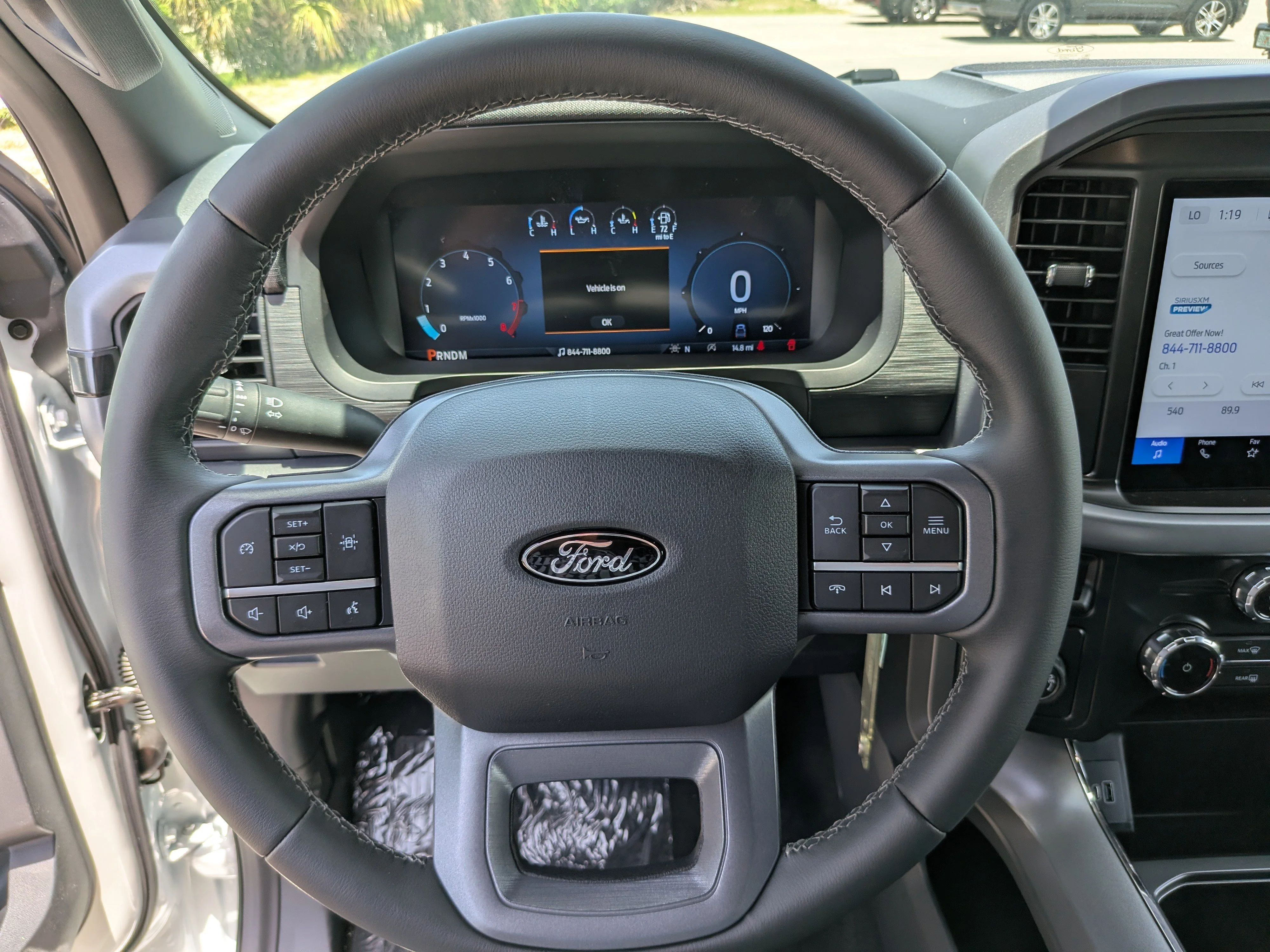 New 2026 Oxford White Ford XLT image 25