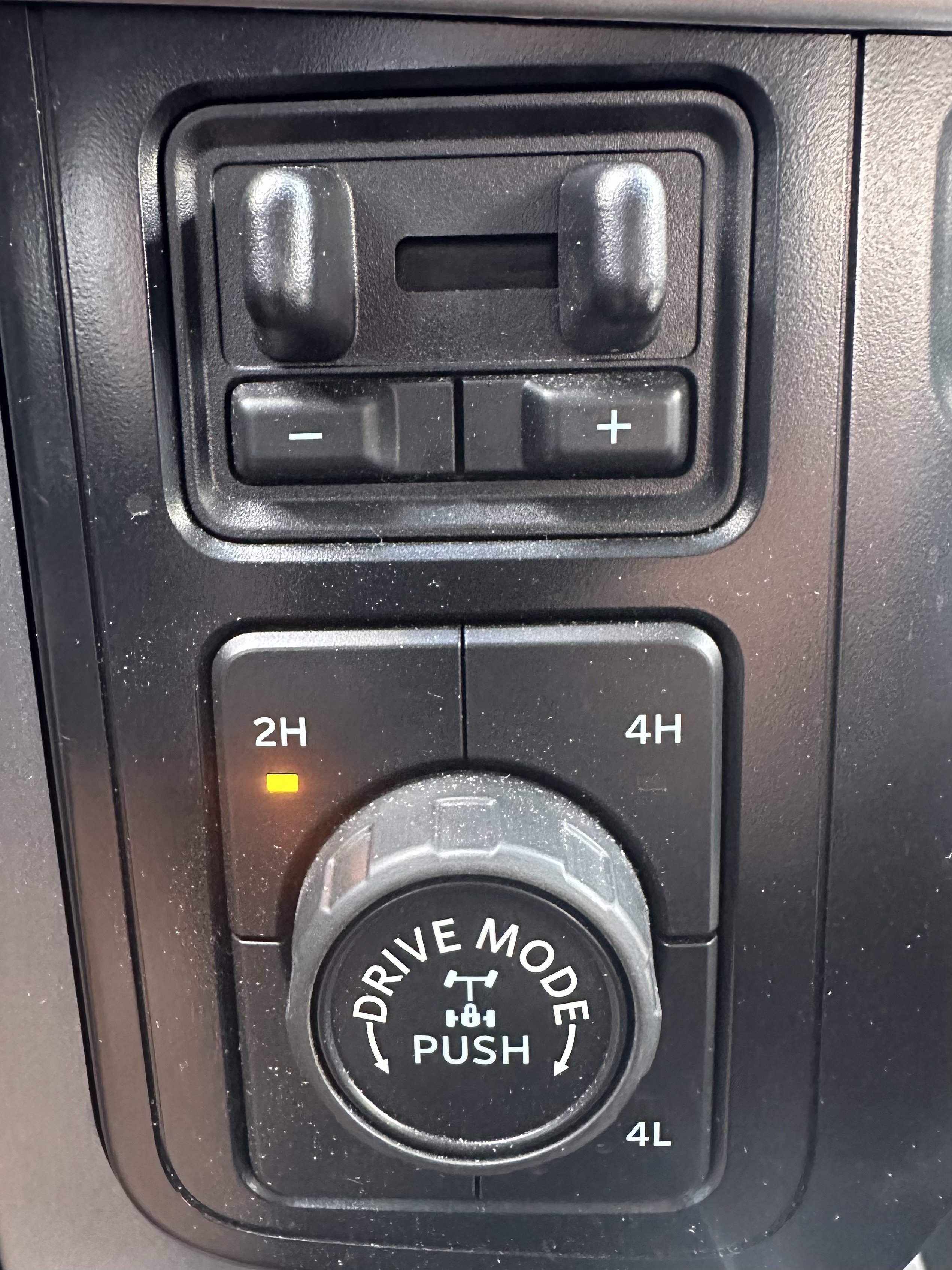 Certified Used 2022 Blue Ford XLT image 21