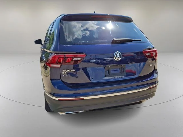 Used 2021 Blue Volkswagen 2.0T SE image 8