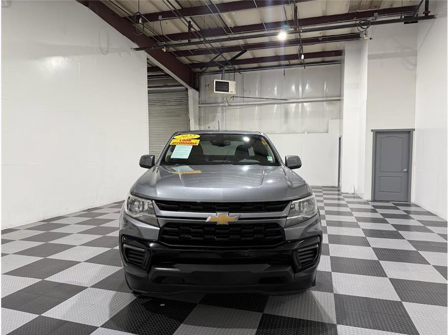 2022 Chevrolet Colorado LT photo 3