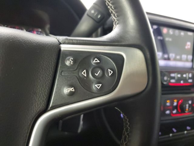 Used 2016 Silver GMC SLT image 23