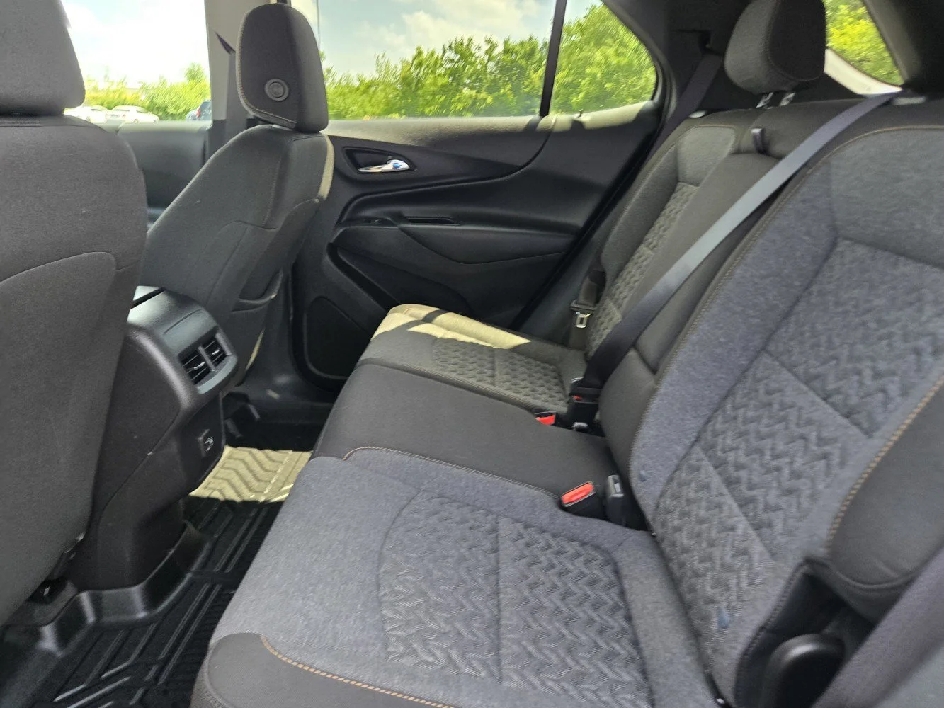 2024 Chevrolet Equinox LT - Photo 26