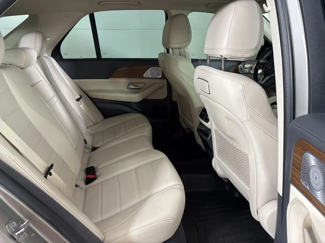 Used 2020 Silver Mercedes-Benz GLE 450 image 21