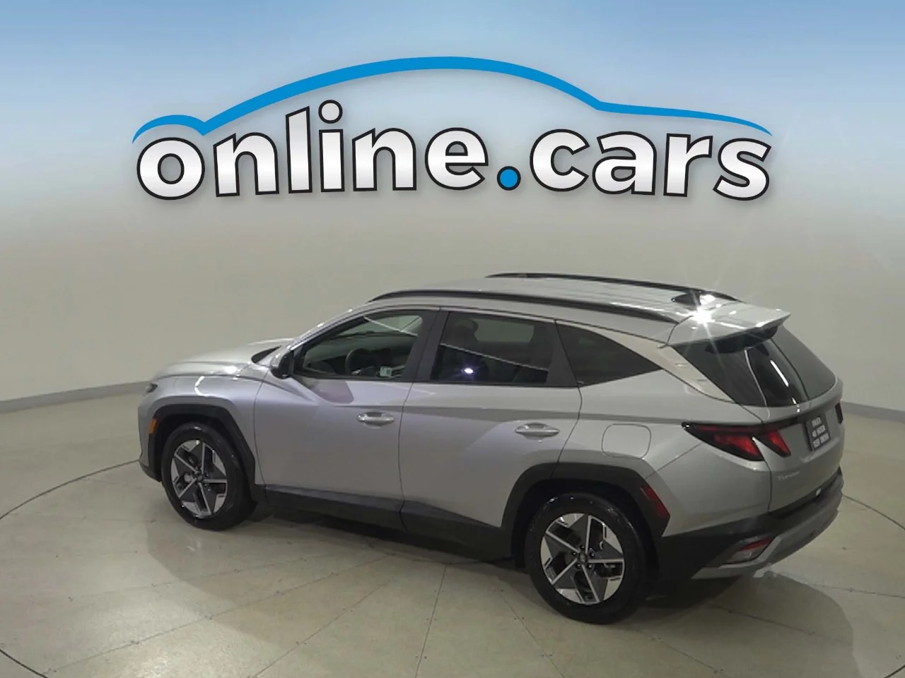 Used 2025 Silver Hyundai SEL image 28