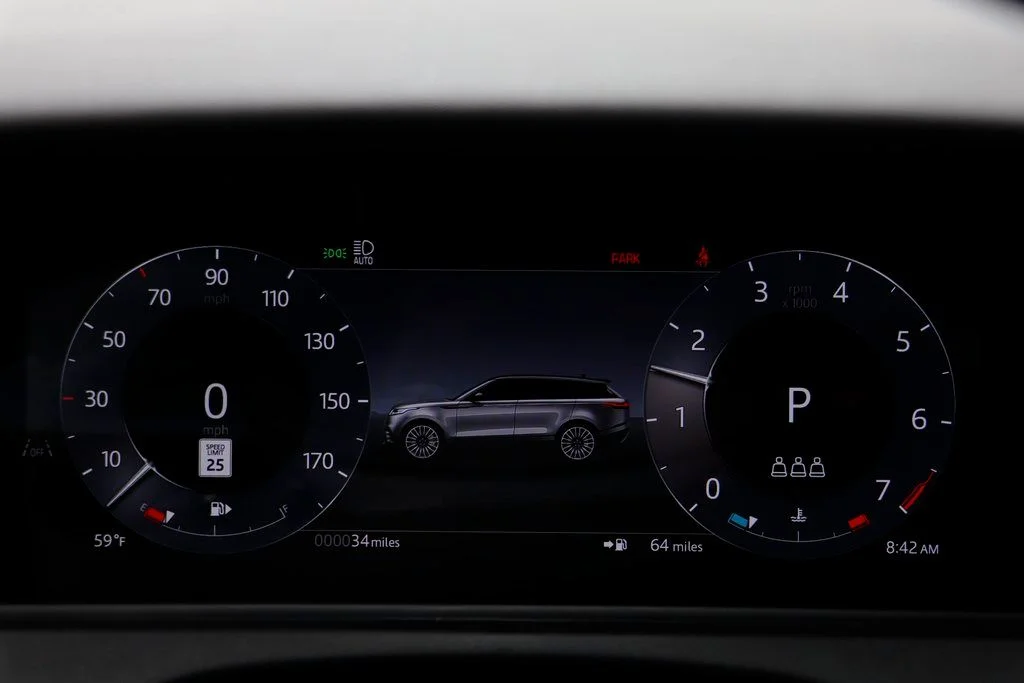 New 2026 Gray Land Rover Dynamic SE image 9