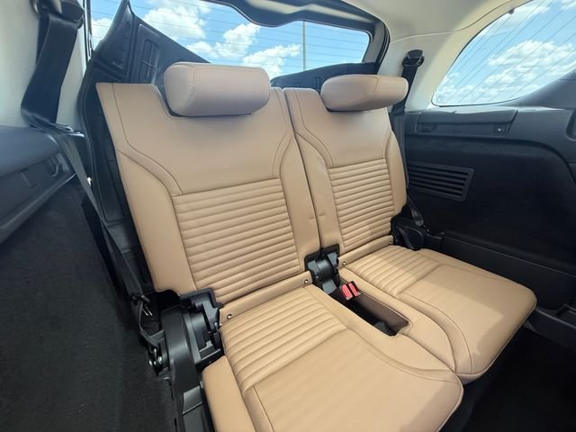 New 2026 Charente Grey LAND ROVER Tempest Edition image 17